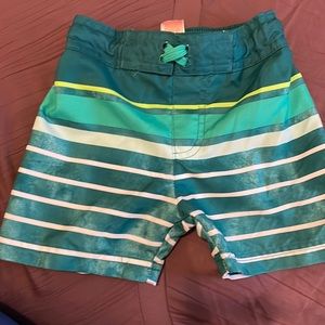 2T boys swim trunks